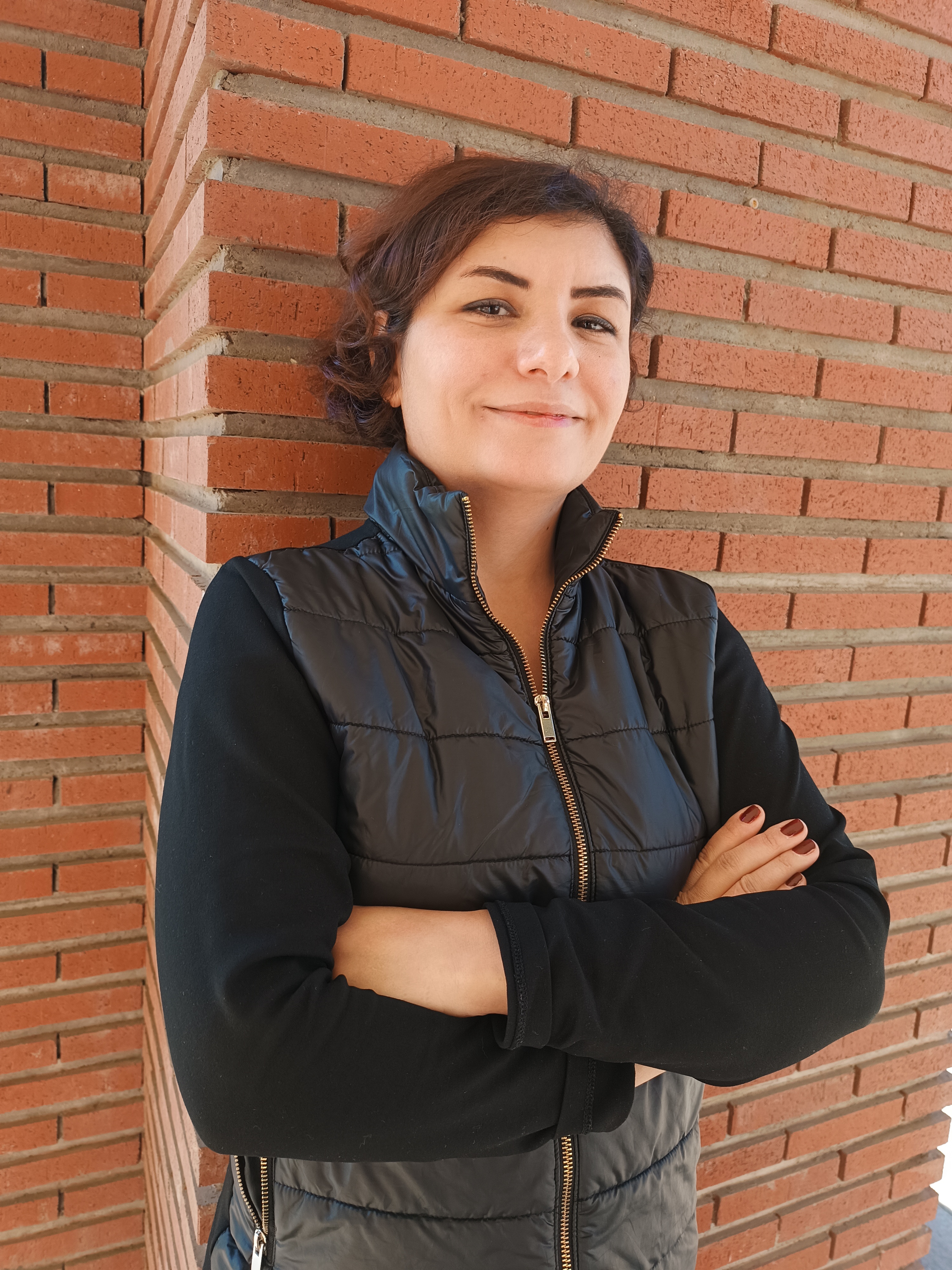 Dr. Deniz KAVRAR ÜRK